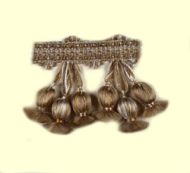 Scalamandre: Newport Tassel Fringe - Silk SC 0001 FT1103 White, Fawn, Taupe